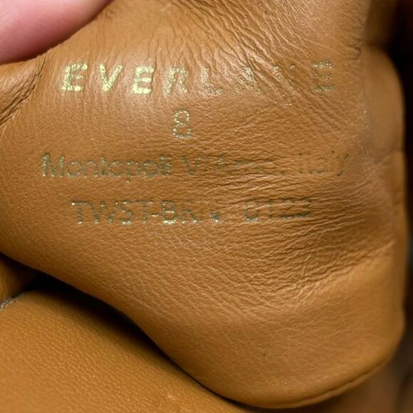 EVERLANE The Day Twist Sandal in Desert Ten - Picture 9 of 15